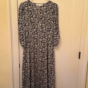 EMMA AND MICHELE 3/4 sleeve dress with slit!
